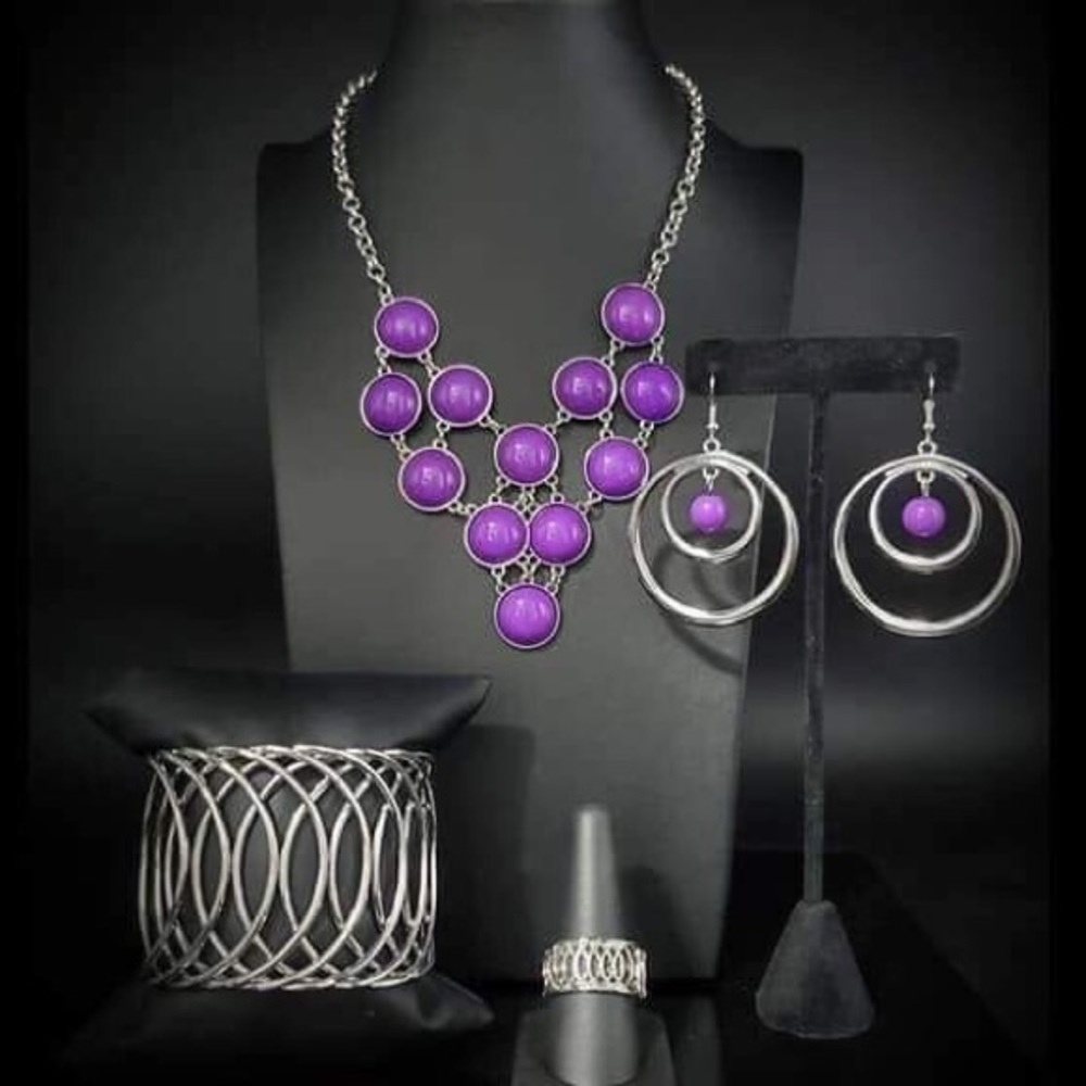 I love ❤️ my fashion fix sets